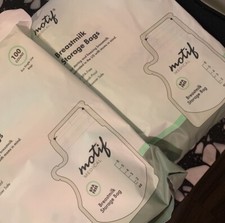 Motif Medical Breast Milk Storage Bags 6 Oz Single Use Bags 100 count BPA-Free