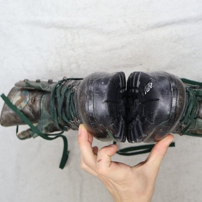 Raichle Mens 10 Hiking Boots Brn Leather Vibram Mountaineer Switzerland VTG RARE Raichle Mens 10 Hiking Boots Brn Leather Vibram Mountaineer  main image 2