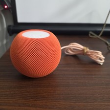 Apple HomePod Mini Smart naranja diseñado por Apple A2374 J