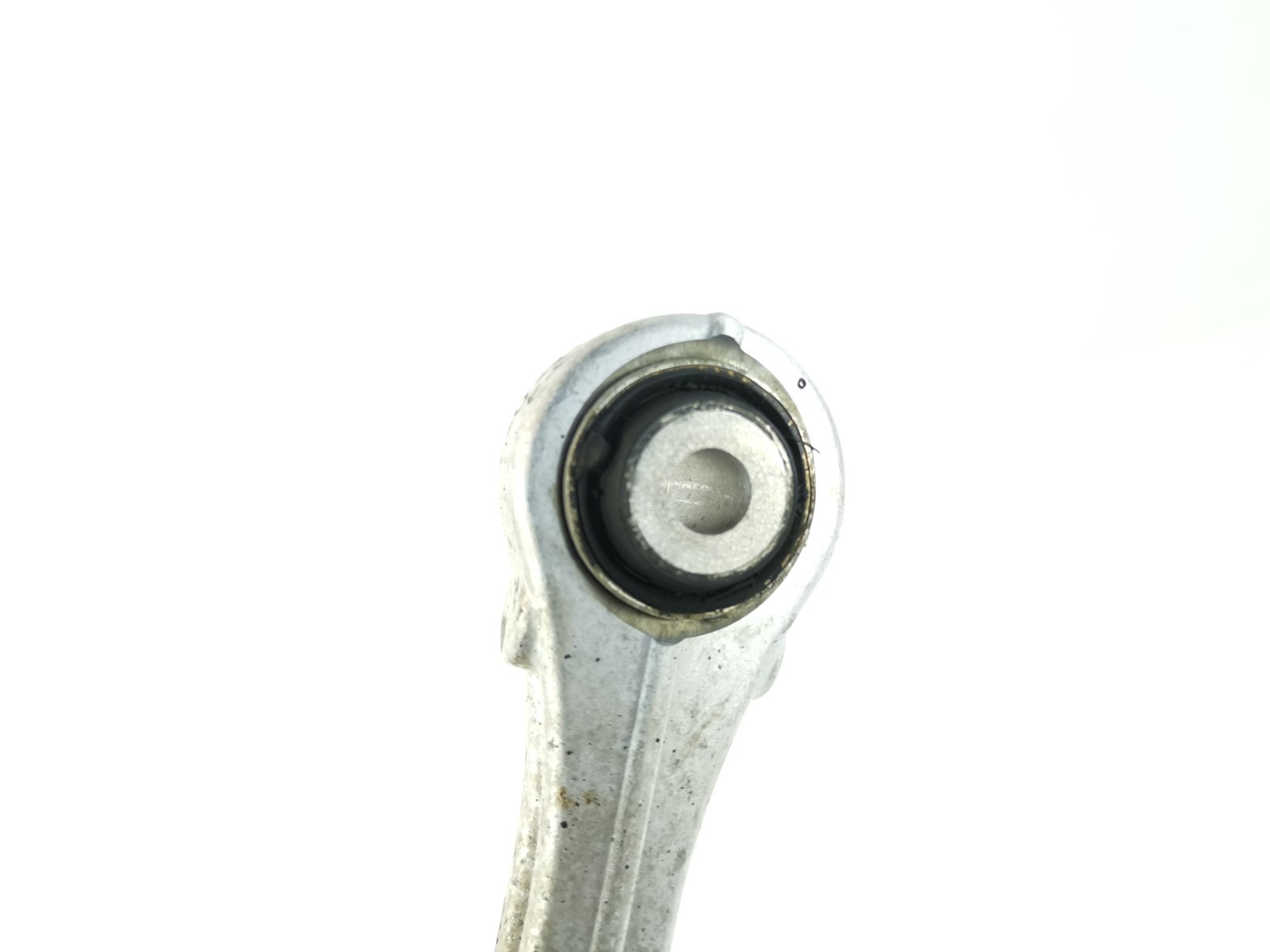 Maserati Levante 3.0 AWD 2017 Rear Right Lower Control Arm 670002808 OEM