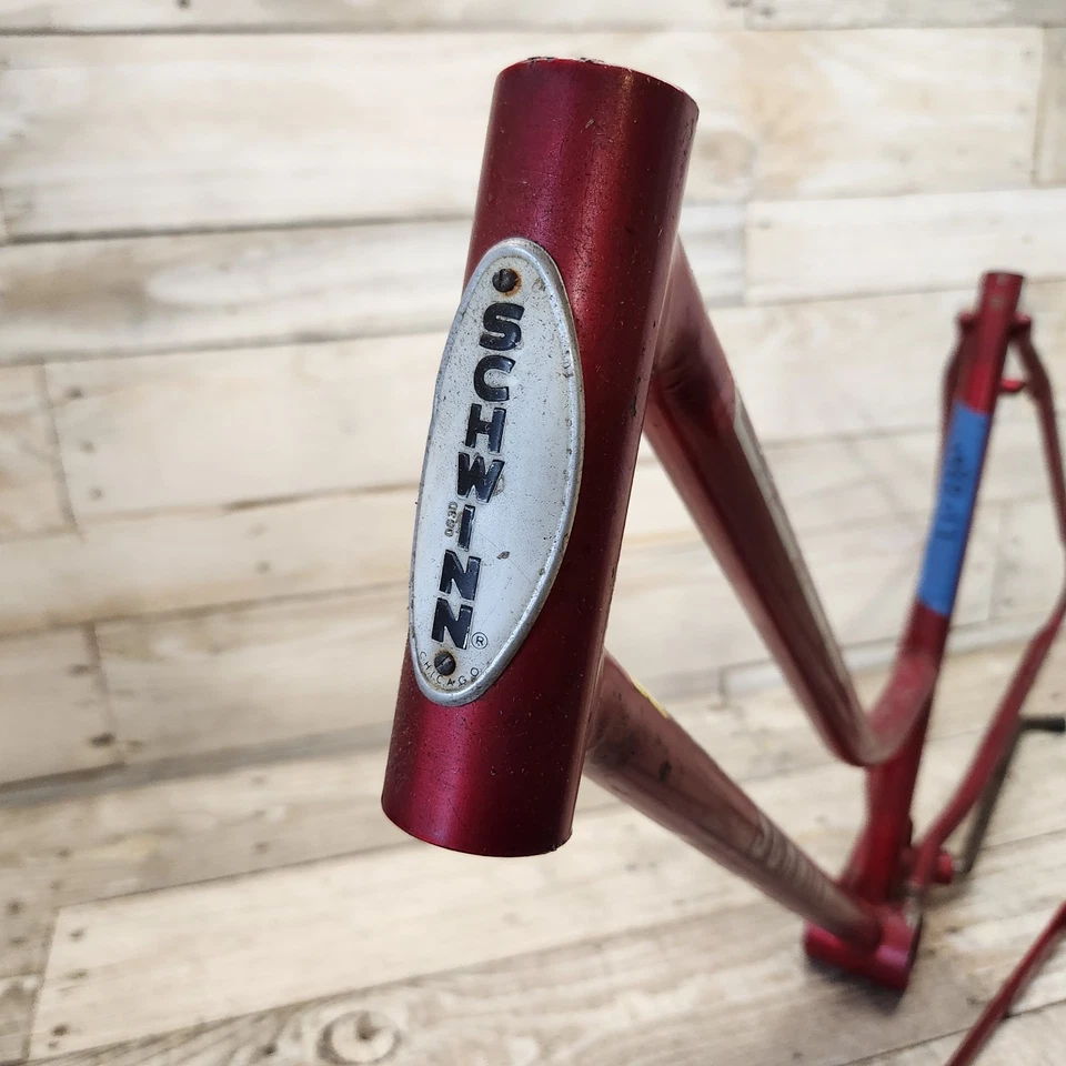 Cuadro horquilla Schwinn Collegiate Sport 1980 rojo paso a paso 17" ruedas 26" Foto 3 de 4
