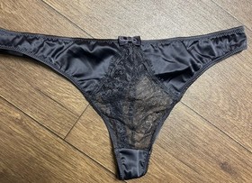 Maison Close Triangle Bra , Thong, Waist Belt Luxury Lingerie  NEW Set Lace M