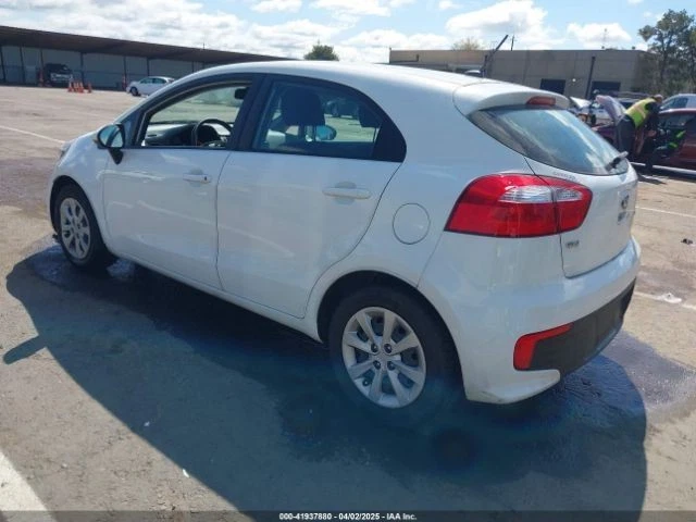 BLK LEFT FRONT HEADREST 2016 KIA RIO Foto 4 de 4