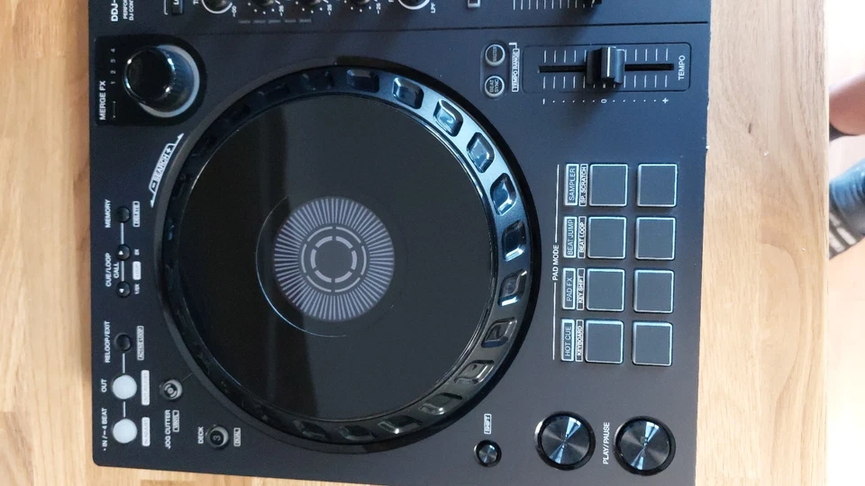 Pioneer DDJ FLX 6 - Schwarz 4 Kanäle Merge FX Full-Size-Jogwheels - Bild 4 von 4