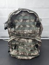 Extreme Pak Camouflage Backpack 5 Zip Compartments Padded Straps