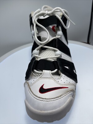 scottie pippen wearing uptempo