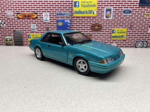1/18 1993 Ford Mustang LX 5.0 Calypso grün mit schwarzer Innenausstattung 19004 AUSVERKAUFT - Bild 9 von 16