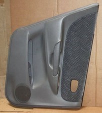 Porte arrière et accessoires Mazda PREMACY