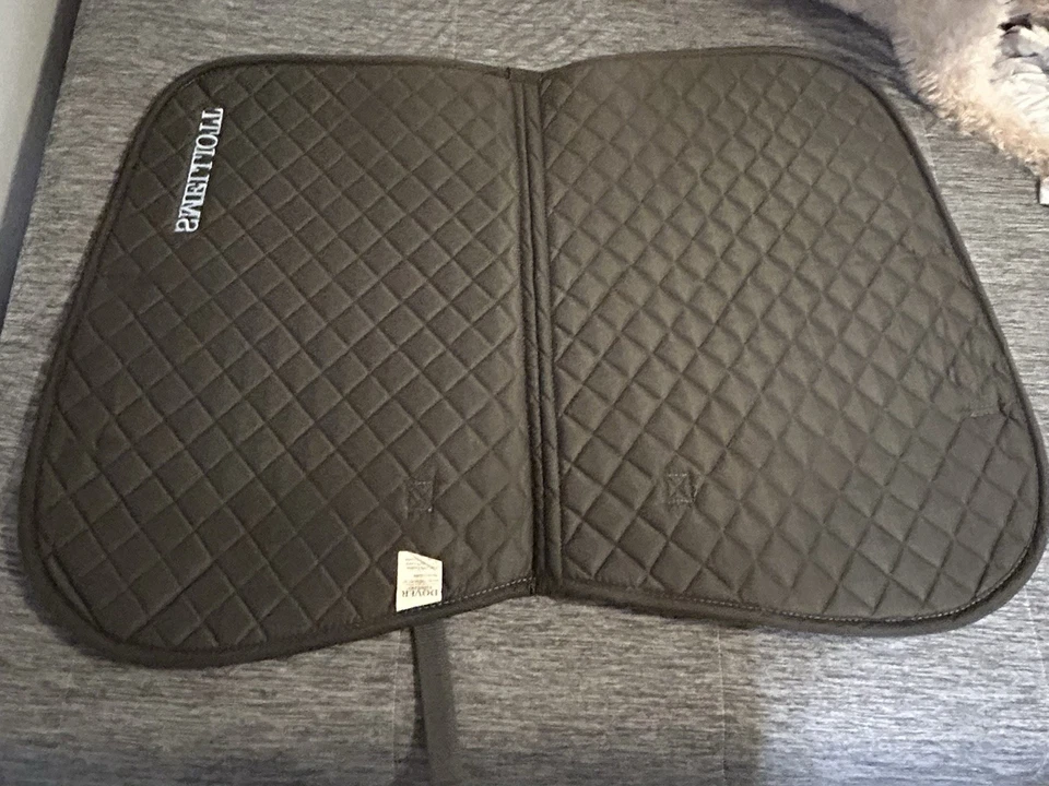 Almohadilla de sillín acolchada multiusos Dover Saddlery “SMELLIOTT” Foto 3 de 4