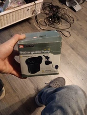 Ozark Trail Rechargable Pump AC/DC (66617W)