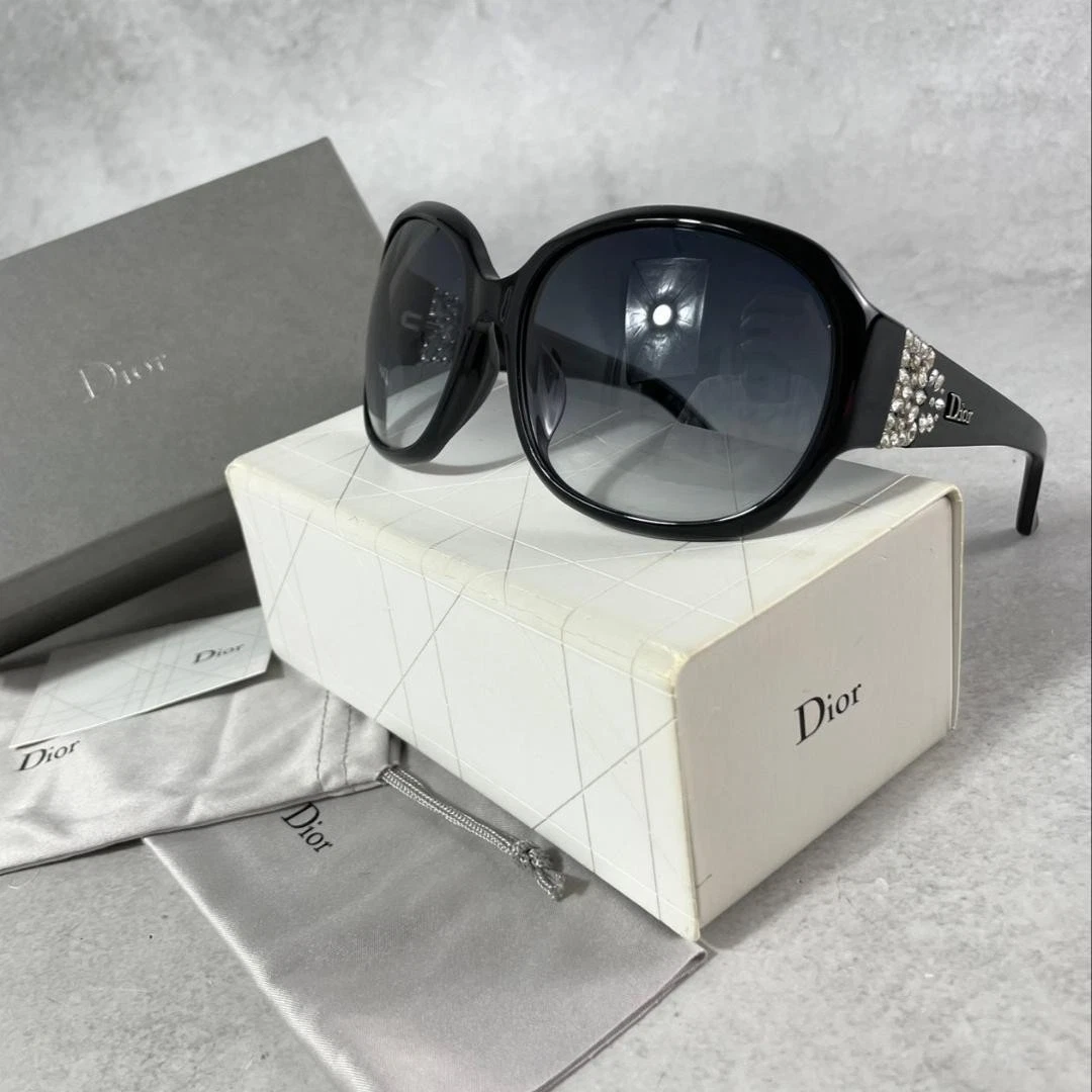 Christian Dior ビジューサングラス NJDO3BECN Dior Rhinestone Sunglasses In Women's Sunglasses for sale | eBay