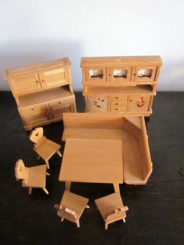 Konvolut Möbel Puppenstube Essküche Stube 13-teilig - Bild 2 von 5