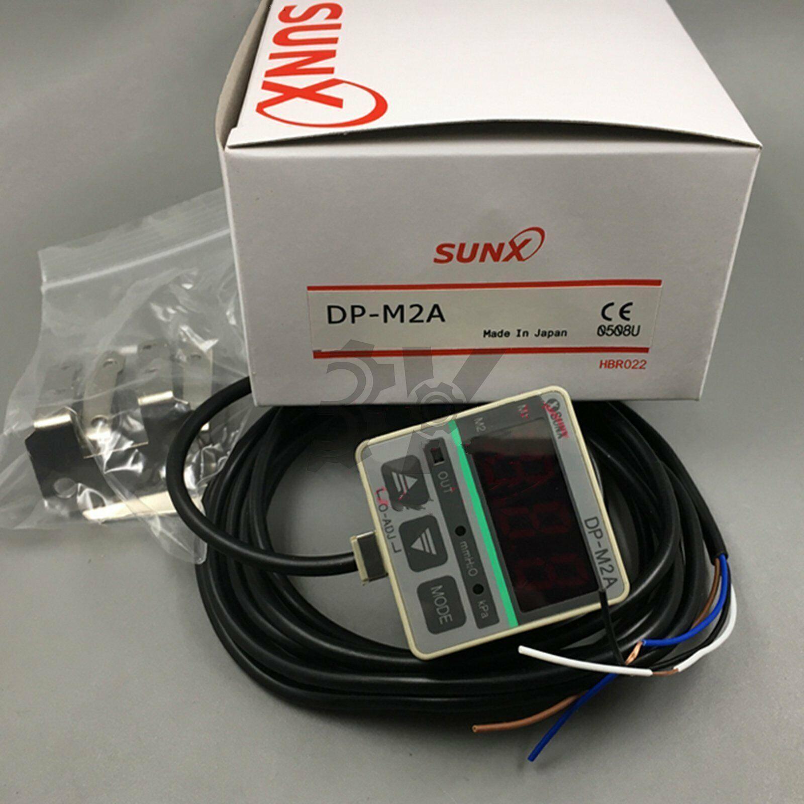 One NEW SUNX Digital pressure switch Pressure transducer DP-M2A #A6-4