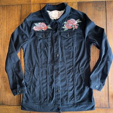 Lularoe Black Stretch Denim Jean Jacket Embroidered Roses Med 4 Pockets Fitted