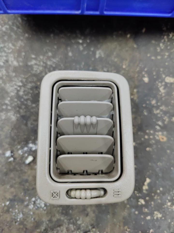 Salpicadero de ventilación de aire compatible con GMC Yukon Yukon XL 1500 2001-2007, Yukon XL 2500 Yukon, Y Foto 2 de 3