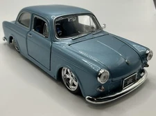 VOLKSWAGEN 1600 NOTCHBACK  BLUE 1:24 SCALE BY MAISTO URBAN COLLECTION