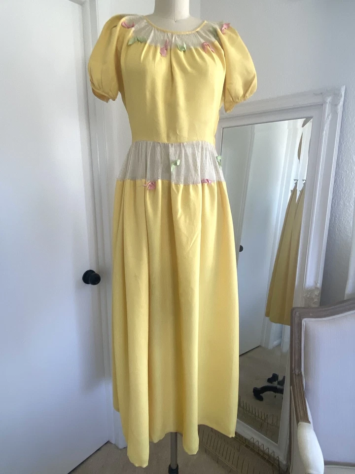 Maxi Vestido Peekaboo Vintage Años 30 Amarillo Lazos Malla Largo Para Mujer Años 30 Años 40 Años 40 Foto 2 de 4