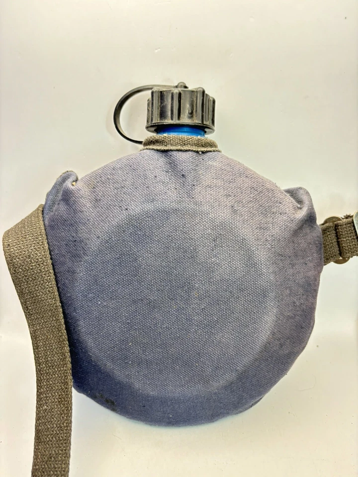 Vintage Reliance 64oz Water Canteen Blue Canvas, Shoulder Strap Hiking, Camping - Image 3 of 4