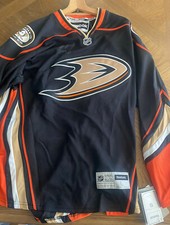 NWT Autographed Corey Perry Reebok NHL Anaheim Ducks Jersey Size L