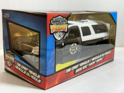 JADA HEAT 2002 GMC YUKON DENALI POLICE CAR 1:24 DIECAST MODEL #93 - Picture 4 of 7