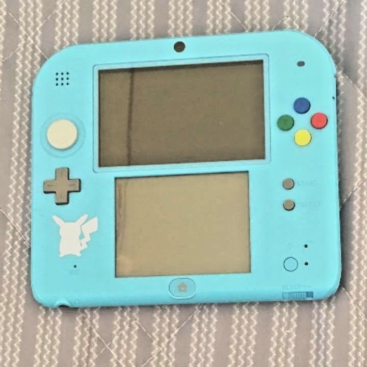 ポトス2DS Nintendo 2DS Pokemon Pikachu Limited Edition Pack From Japan