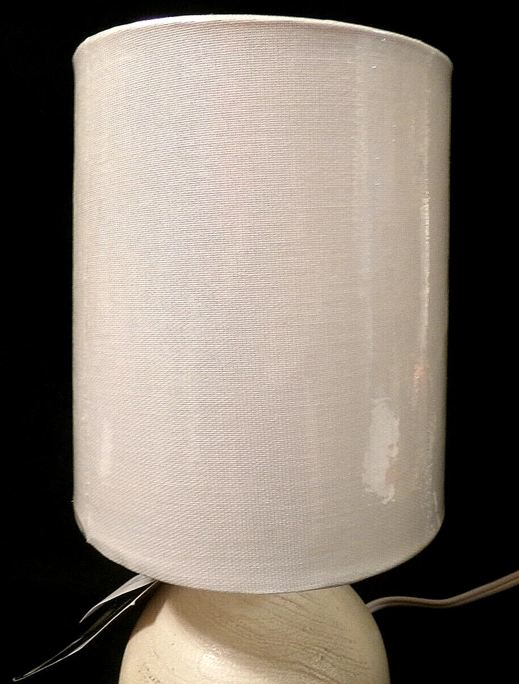 NUEVO CON ETIQUETAS LÁMPARA DE MESA MAINSTAYS RESINA ACENTO con SOMBRA - Bola Texturizada Off-White Foto 3 de 4