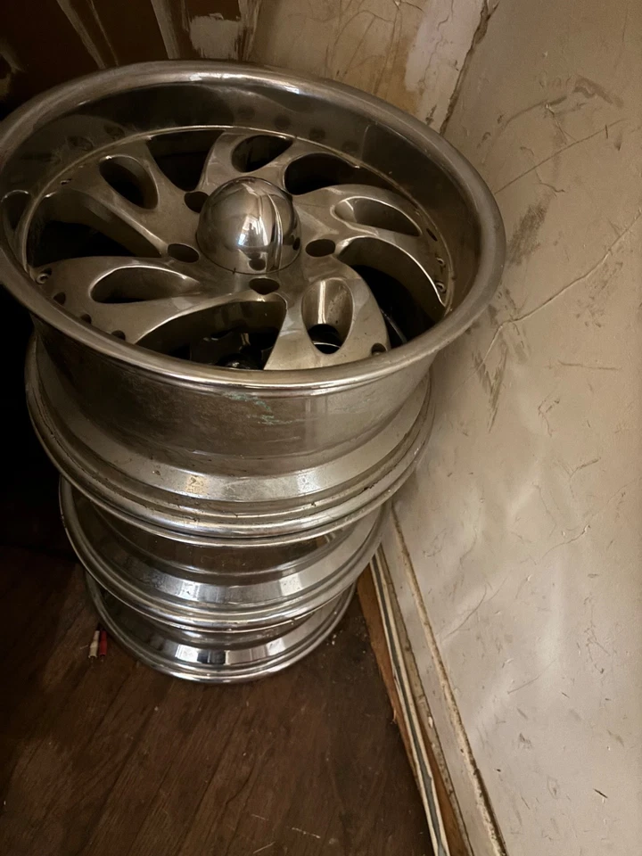 Juego de 3 ruedas cromadas KMC Foto 3 de 3