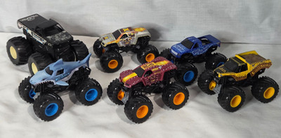 Monster Jam Truck Lot of 6 Megalodon, Max D, Earth Shaker, Blue Thunder 1:64