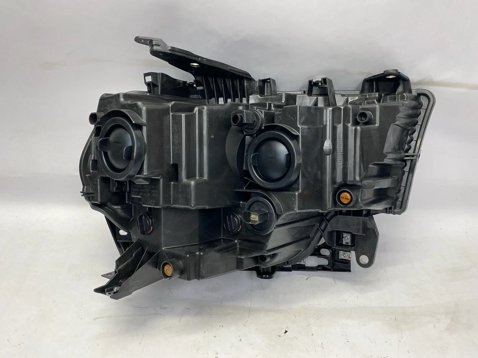 ¡NUEVO! Faro del conductor izquierdo izquierdo Dodge RAM 2500 3500 2019-2024 LH OEM 68360177AE Foto 4 de 4