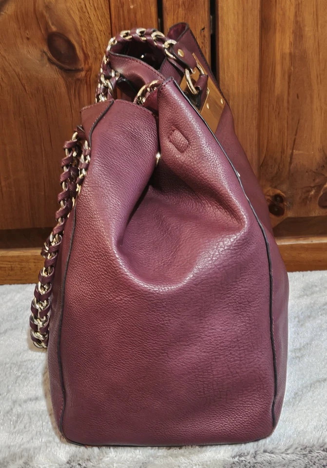 MARC JACOBS NEW YORK Large Leather Shoulder Bag Handbag GREAT CONDITION - Image 4 of 4