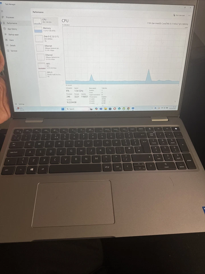 Dell Latitude 5520 · i5-1145G7 · 16GB · 1TB, photo 1 of 5