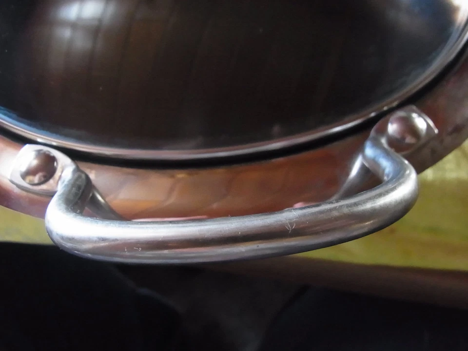 HOCHWERTIGE SERVIERPFANNE v. COOK´S ESSENTIALS m. MAGNETUNTERSETZER, NEUWERTIG ! - Bild 2 von 4