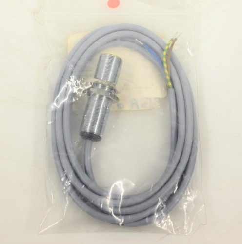 Turck BI5-G18-AZ3X Sensore interruttore di prossimità 60 mm - Foto 3 di 4