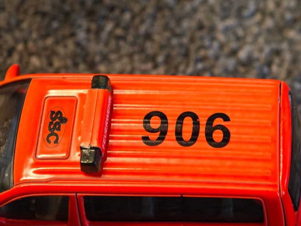 Siku Werbemodell VW T5 Multivan Feuerwehr SSC - neonorange - selten - Bild 4 von 4