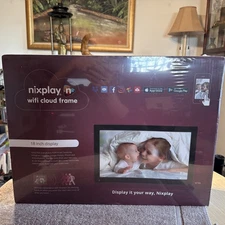 NIXPLAY Original WiFi Digital Photo Frame 18 inch W18A
