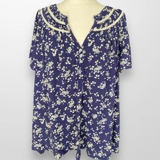 Lane Bryant 26 / 28 Shirt Top Short Sleeve Notched V Neck Blue Floral Blouse
