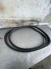 Genuine Ford Focus Estate Mk3 Rear Boot Tailgate Weatherstrip Seal 