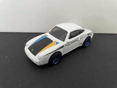HOT WHEELS 1995 PORSCHE CARRERA WHITE THE '90S FRESH PULL FROM MULTIPACK