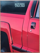 MITSUBISHI * 1990 Trucks * Original Sales Brochure * EXC COND * FREE SHIPPING