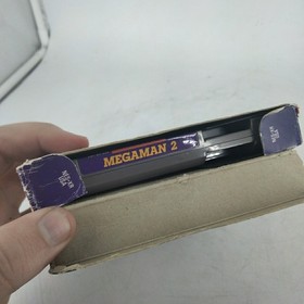 Mega Man 2 NES Nintendo Capcom 1989 Game and Box No Manual SEE PICS