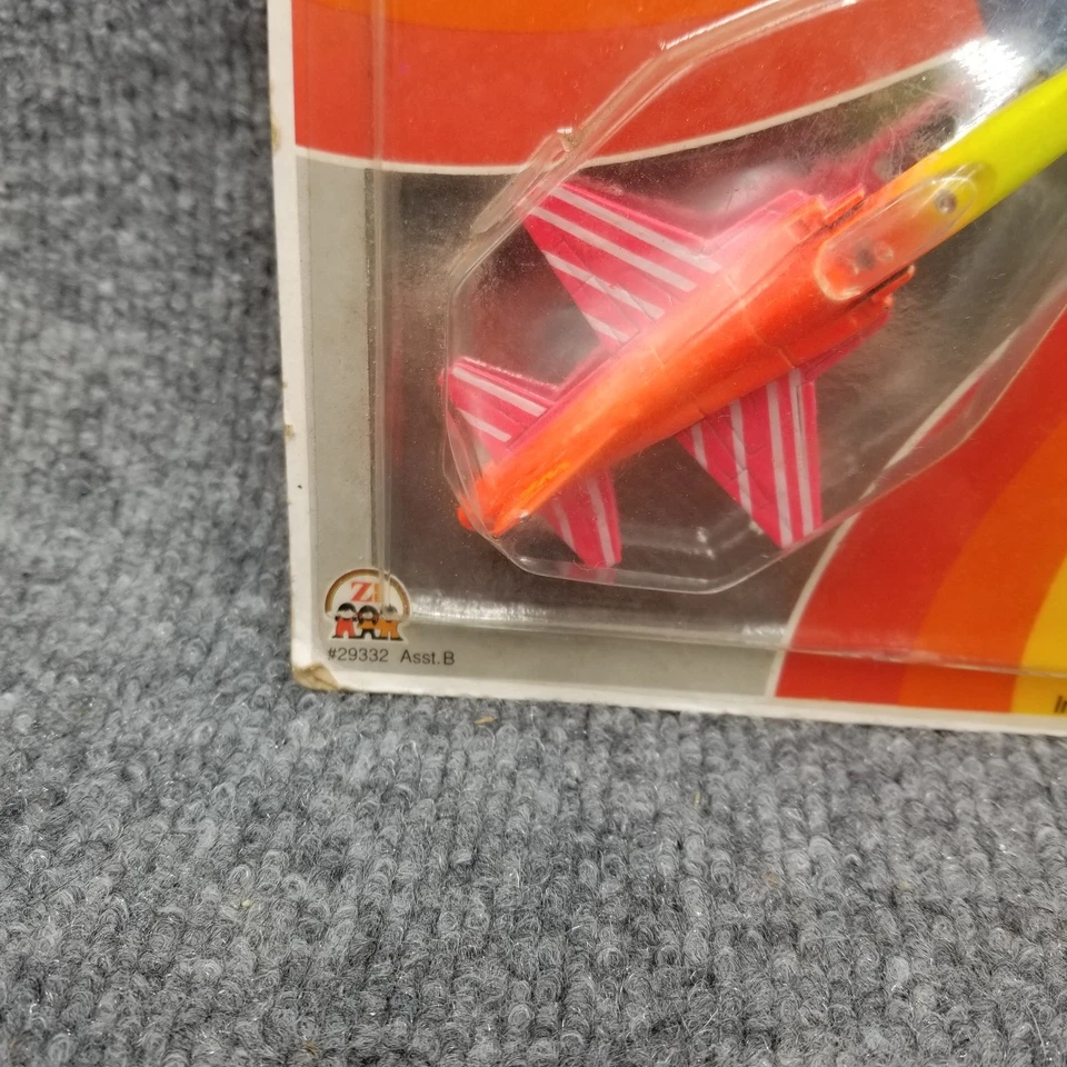 Vintage Wild Flites Die Cast Jet F-20 Tigershark Zee Toys Action Intex - Image 4 of 4
