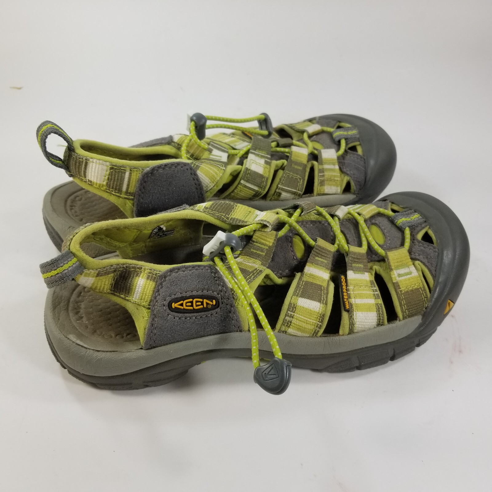 Sandali da trekking Keen 7 5 donna Newport H2 verde grigio impermeabili outdoor