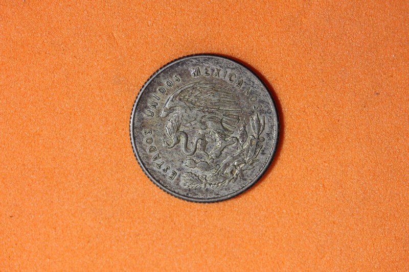 ESTATE FIND 1950 - Mexico 25 Centavos Coin #K30788
