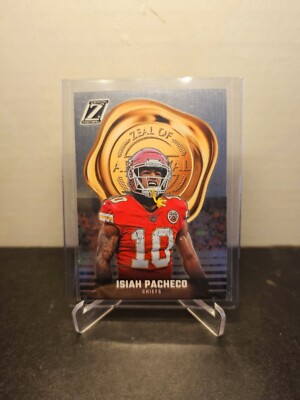 ISIAH PACHECO 2023 Panini Zenith   ZEAL OF APPROVAL #13 KANSAS CITY CHIEFS  