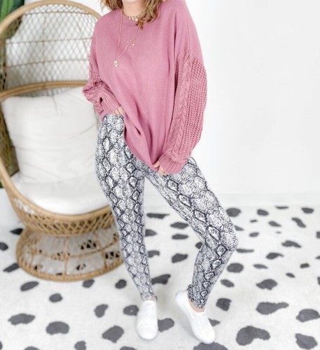 Zenana SNAKE PRINT FLEECE LEGGINGS | eBay