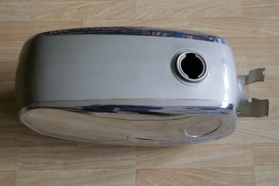 Original-Tank für Zündapp der Modell-Reihe 517 - Bild 3 von 4