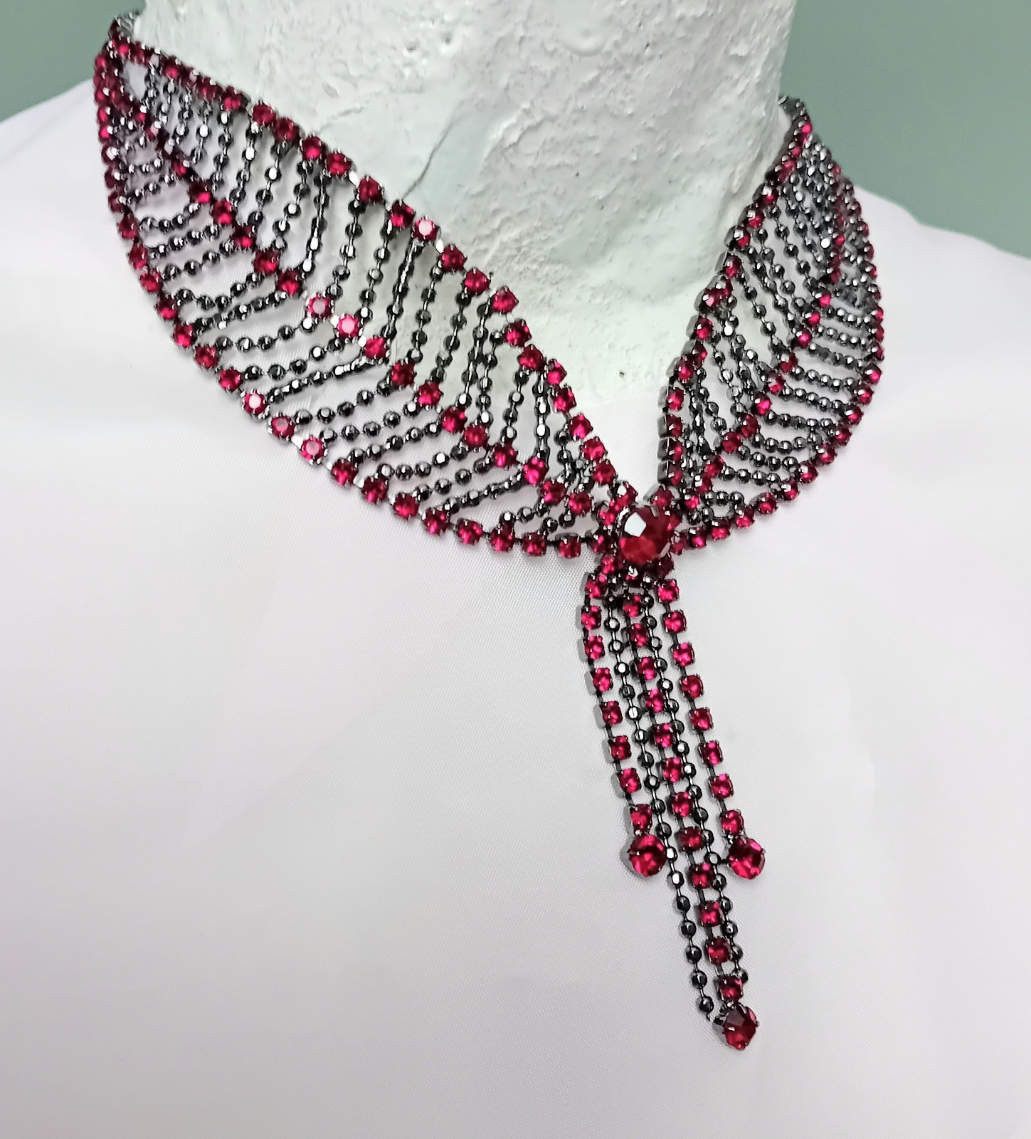 Sparkling Red Rhinestone Diamonte 35cm Choker Necklace Ref:A269
