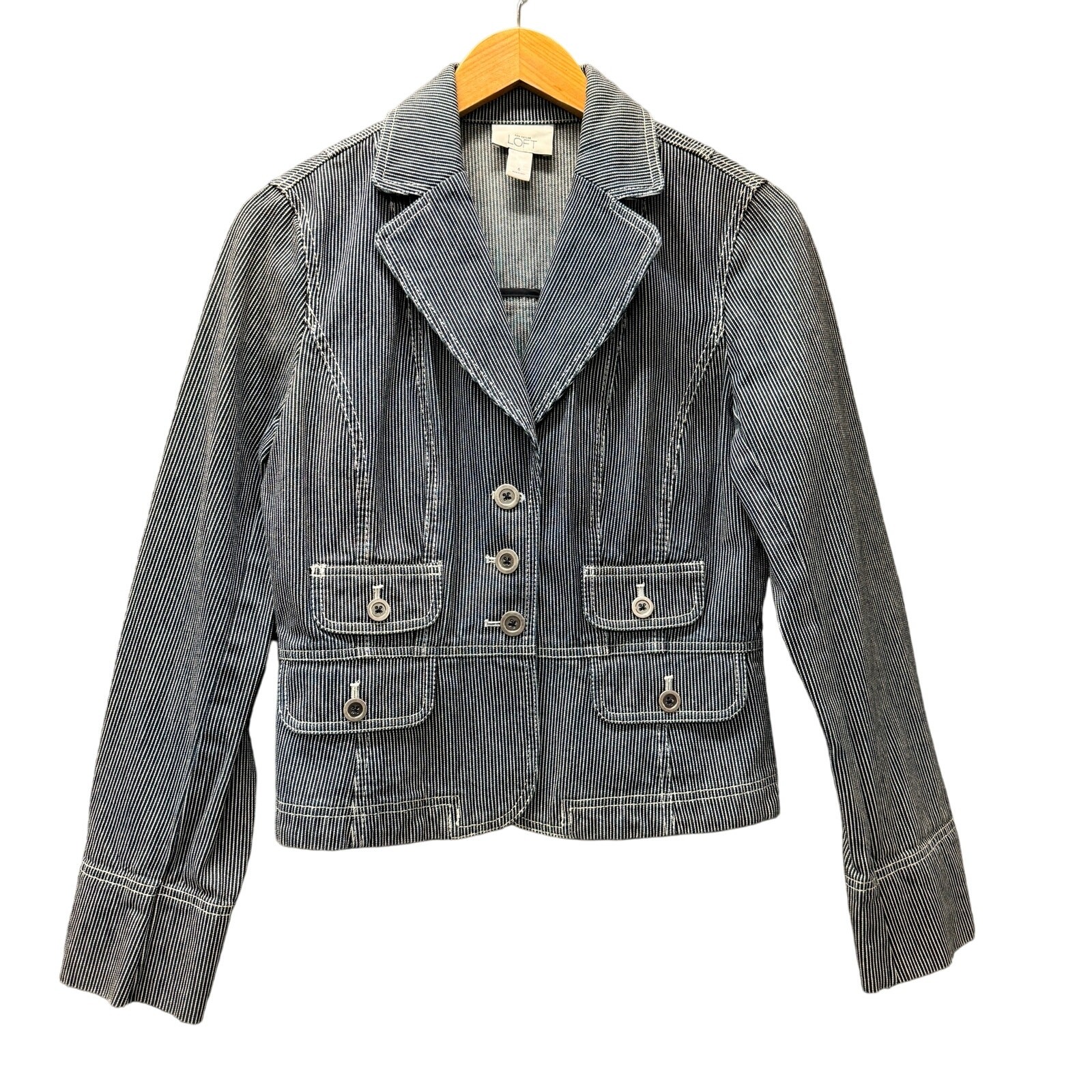 LOFT Denim Jacket Womens 6 Blue Pinstripe Coastal Button Up Cropped Fit