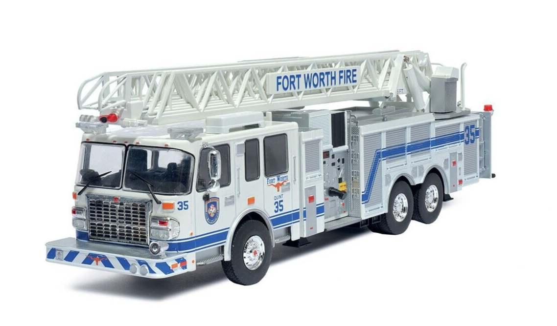 Fire Truck US 105'RM Smeal spartan Fort Worth 1/43 new in box