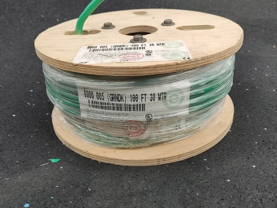Alambre de conexión estañado, carrete de 100', 6 AWG, verde 128 hilos Foto 4 de 4